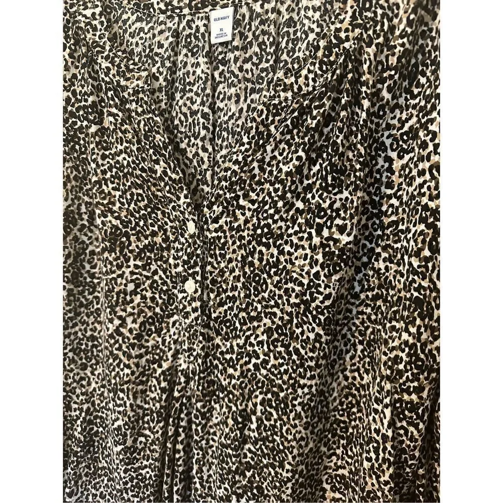 NWOT Old Navy Leopard Animal Print Button Long Sleeve Blouse - Size XL - 613827 - Picture 4 of 10